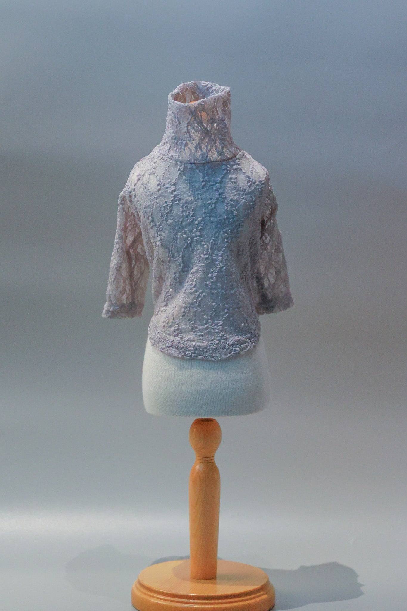 Lace TurtleNeck